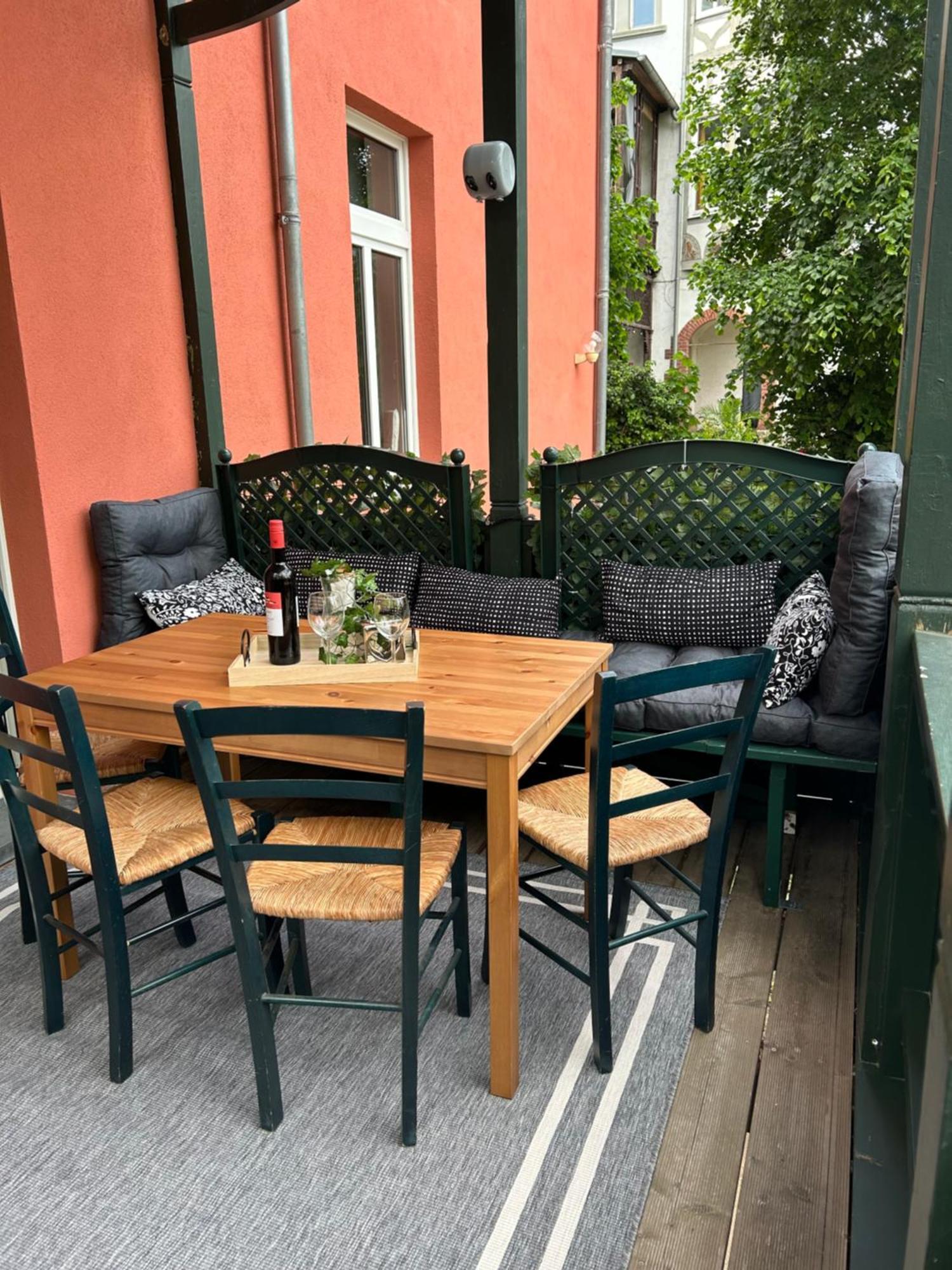 Schoene 3 Mit Grossem Balkon Bis 7 Personen Apartment Naumburg (Saale)